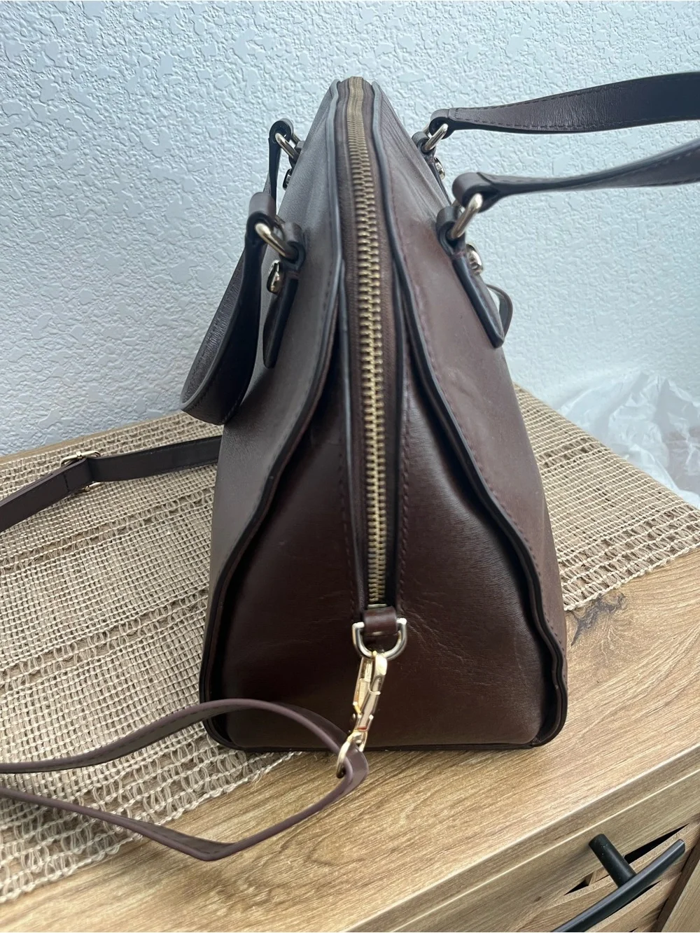 Kate Spade Reiley Mahogany Brown Leather Dome Satchel w/crossbody strap